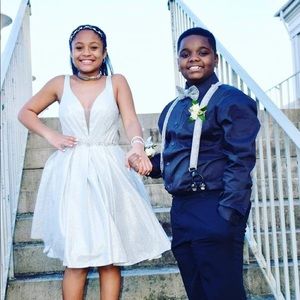 Meet your Posher, Pierre